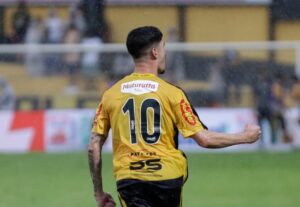 Destaque do Novorizontino que eliminou o Santos pertence ao Palmeiras