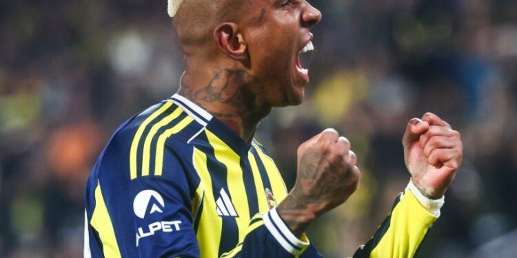 Corinthians Talisca