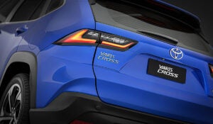 Toyota Yaris Cross estreia no Brasil em 2026 e promete quase 18l/km