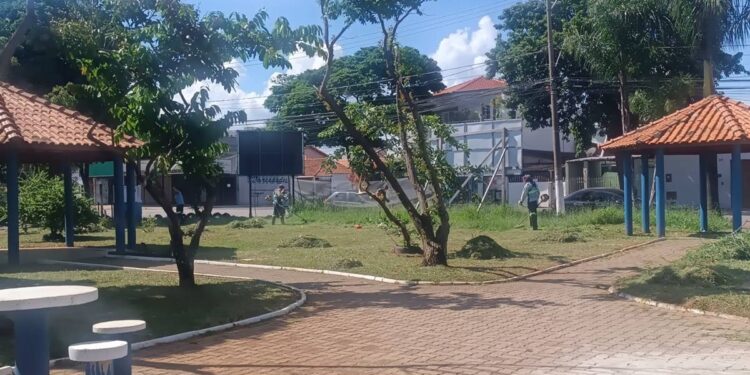 Praça de Esportes do Jardim Santa Clara