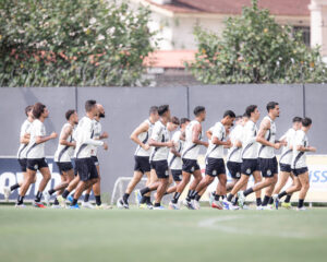 Santos se reapresenta sem Gabigol e mirando Remo