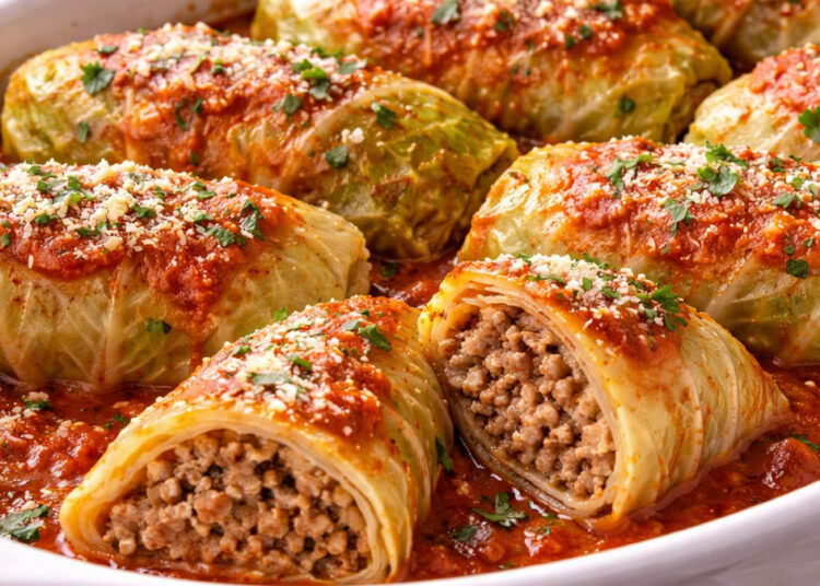 Charuto de repolho low carb com carne moída