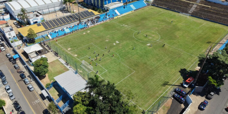 Estádio Tico Breda Complexo Poliesportivo Nelson Cancian
