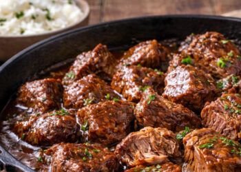 Carne cozida macia e suculenta