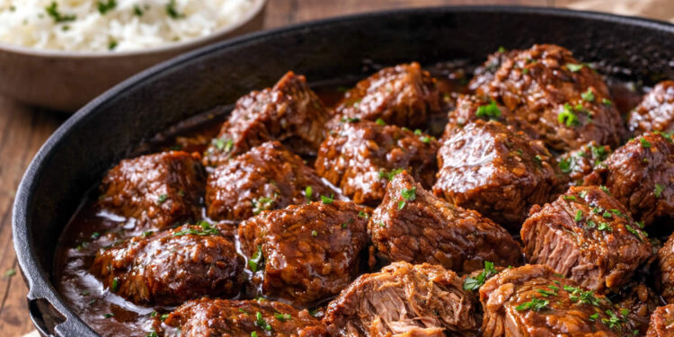 Carne cozida macia e suculenta