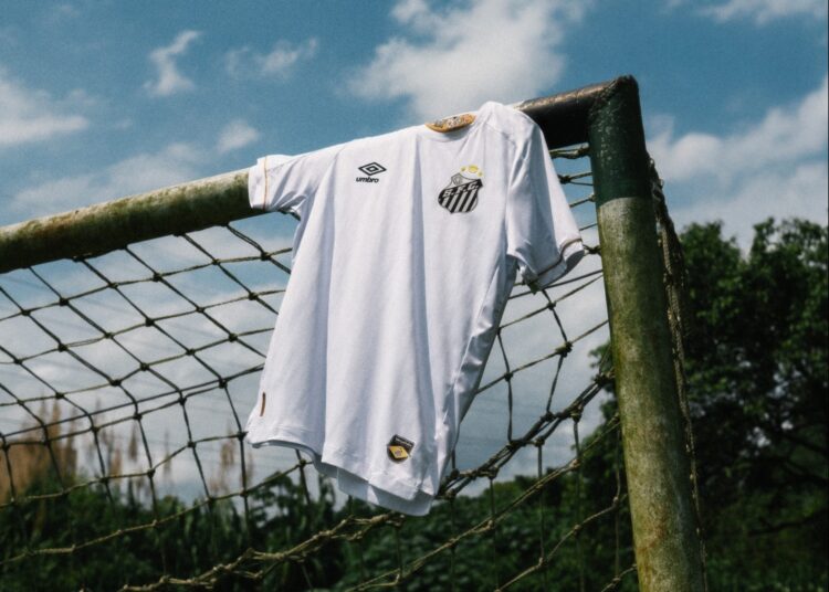 Santos divulga nova camisa; veja o novo uniforme