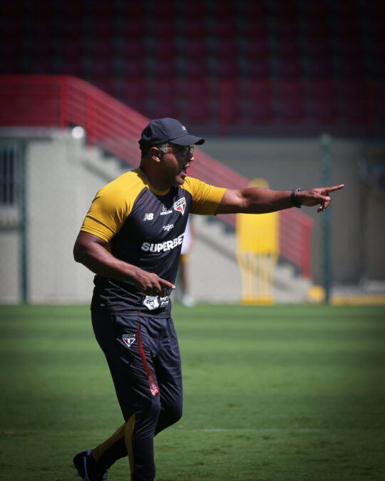 são Paulo roger machado