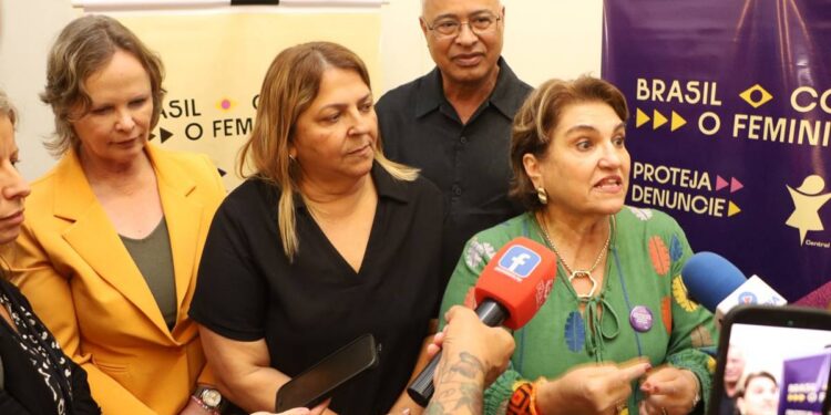 ministra das mulheres