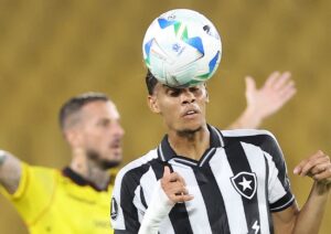 Santos e Botafogo não chegam a acordo por Newton