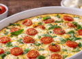 Omelete caprese de forno