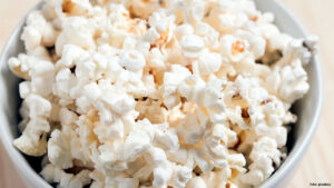 Cinemark promove ação “Traga Seu Balde” no Iguatemi Campinas para celebrar o Dia Nacional da Pipoca