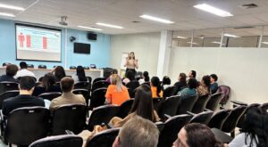 Hortolândia capacita 70 profissionais de saúde para aprimorar regulação e reduzir filas de espera