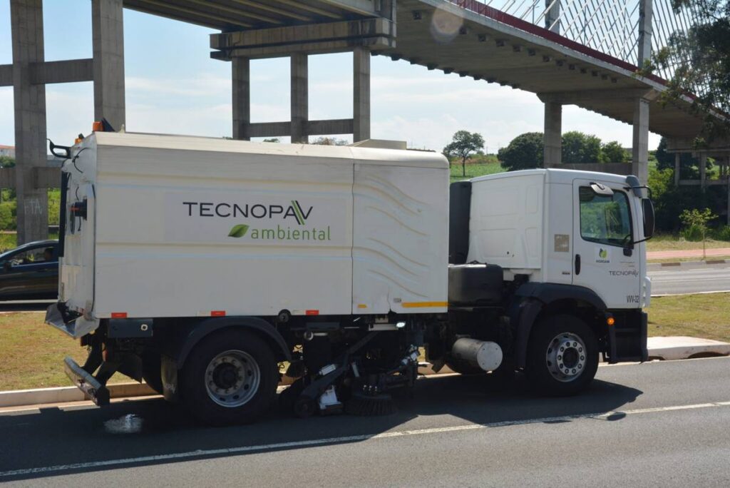 varrição mecanizada