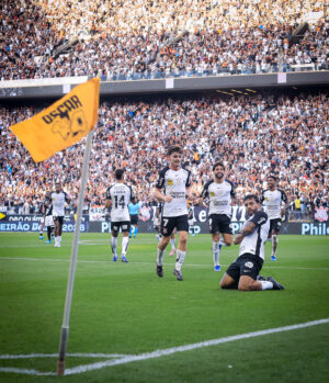Corinthians atrasa vencimentos do elenco e comissão técnica