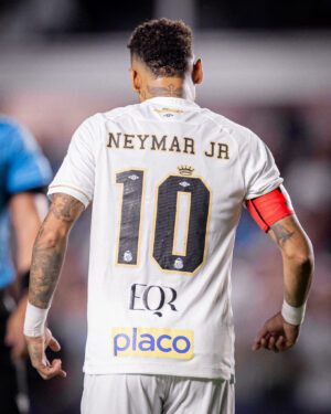 Neymar está FORA do clássico
