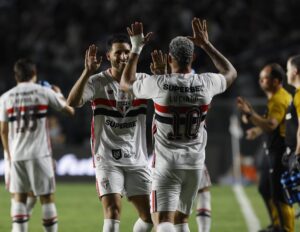 Luciano e Calleri somam mais de 50% dos gols do São Paulo em 2026
