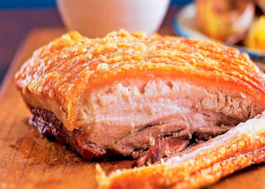 Barriga de porco caramelizada fácil e crocante