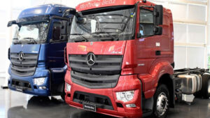 Mercedes-Benz amplia linha Axor com novas versões extrapesadas