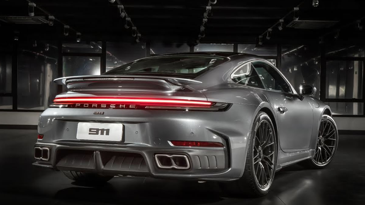 Porsche 911