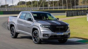 Ram Rampage 2027 estreia motor flex inédito no Brasil