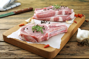 Bisteca de porco fácil: receita prática e saborosa