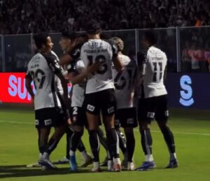 Corinthians domina Barra e sai na frente na Copa do Brasil