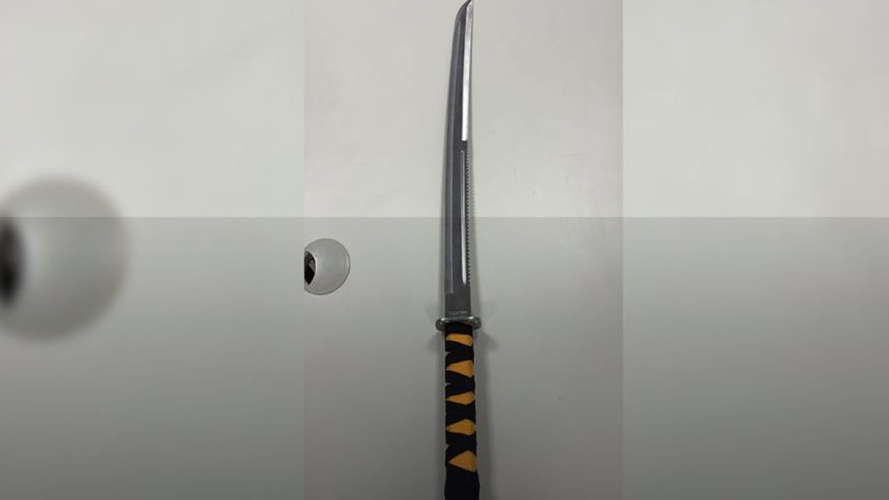 Homem com espada em Viracopos é detido pela PM