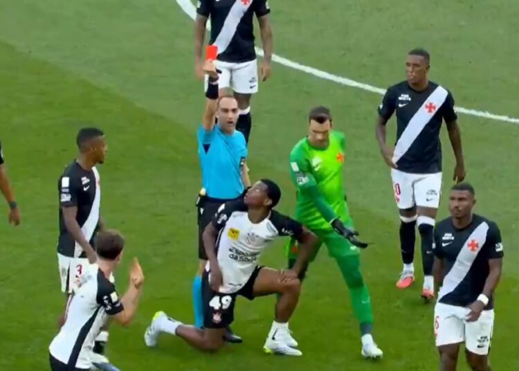 André expulsão corinthians