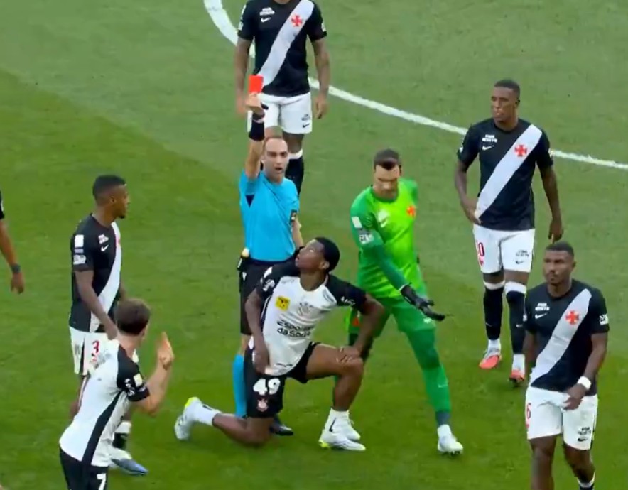 André expulsão corinthians