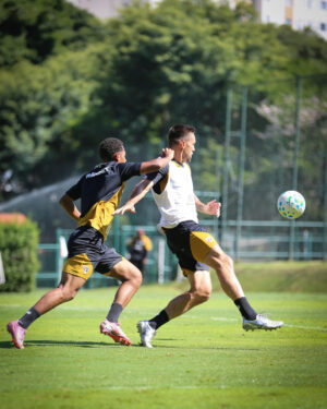 São Paulo tem nova baixa no meio de campo; confira