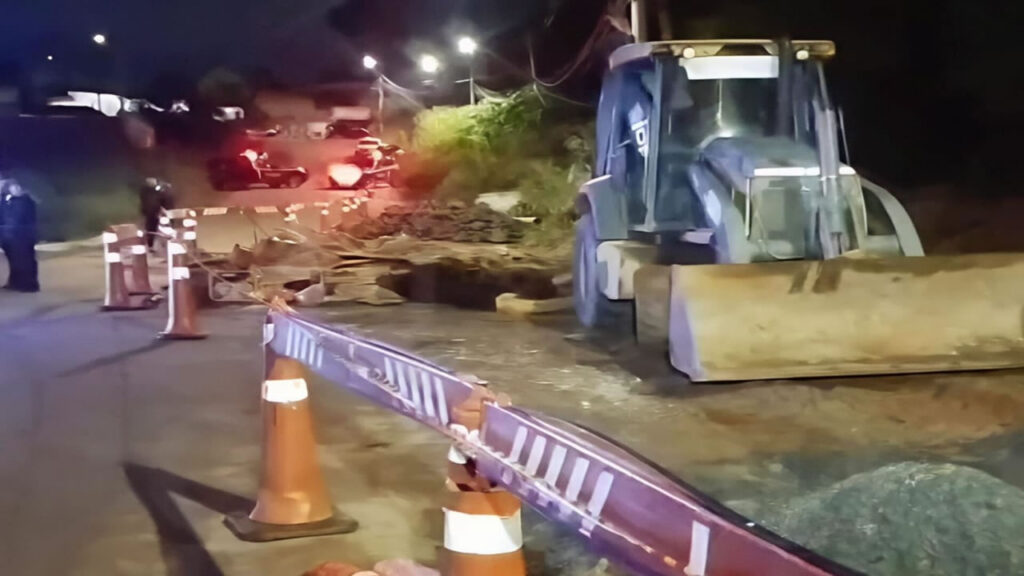 Acidente retroescavadeira