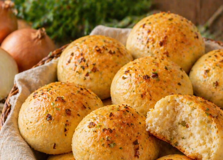 Pãozinho de cebola de liquidificador