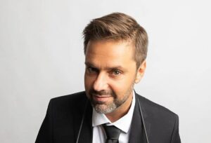 Fabio Rabin apresenta stand-up em Hortolândia nesta quarta (08)
