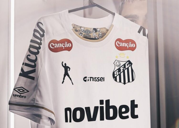 Veja a camisa do Santos com a Pelé Brand