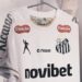 Veja a camisa do Santos com a Pelé Brand