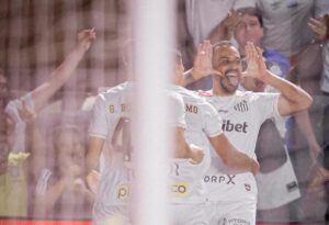 Santos x Recoleta: Como assistir ao vivo e horário