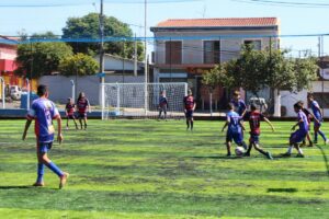 Escolinhas Esportivas de Hortolândia abrem vagas gratuitas para futebol society