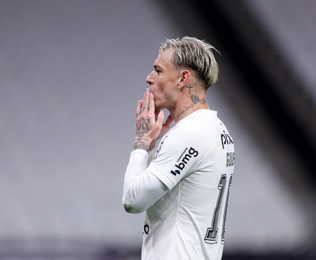 Corinthians roger guedes