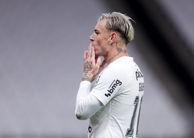 Corinthians roger guedes