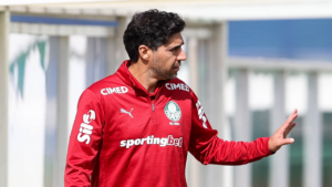 Palmeiras planeja cinco vendas no segundo semestre