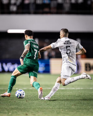 Santos tenta “atrapalhar” o Palmeiras no Brasileirão, assim como em 2025