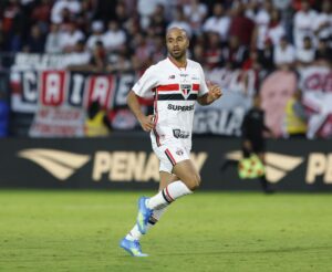 Lucas Moura rompe o tendão de Aquiles e está FORA de 2026