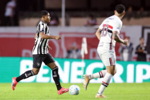 São Paulo perde 2 titulares por lesão