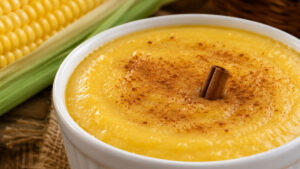 Curau de milho prático e saboroso: receita cremosa para fazer em casa