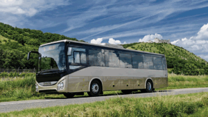 Iveco Bus celebra 20 anos do Crossway, referência global no transporte intermunicipal