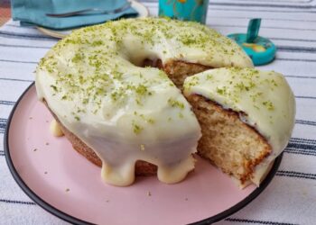 Bolo de limão