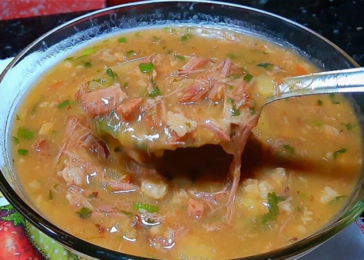 Caldo de costela