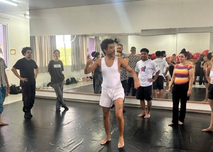 companhia municipal de dança