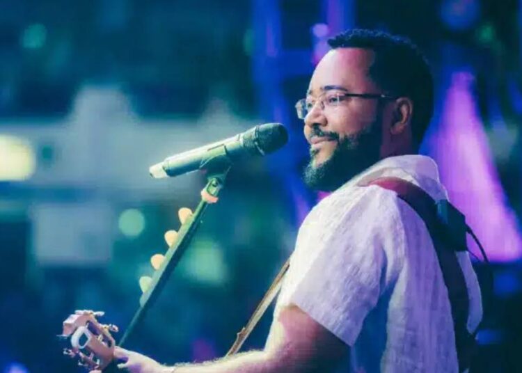 Show gratuito de Dudu Nobre