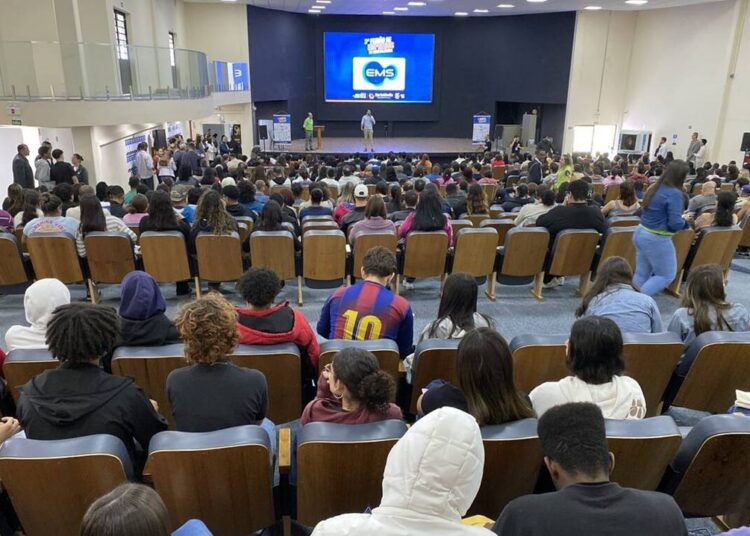3º Feirão de Empregos  de Hortolândia